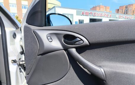 Ford Focus IV, 2004 год, 330 000 рублей, 20 фотография