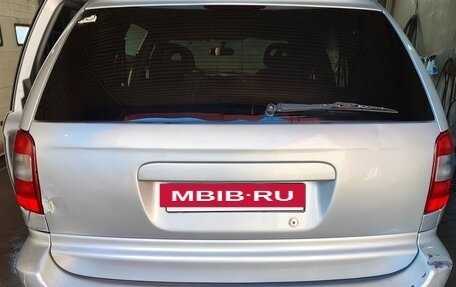 Chrysler Voyager IV, 2004 год, 650 000 рублей, 8 фотография