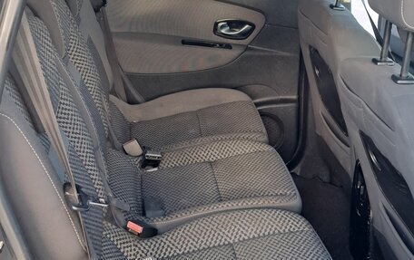 Renault Scenic III, 2011 год, 670 000 рублей, 10 фотография