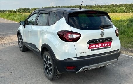 Renault Kaptur I рестайлинг, 2020 год, 1 400 000 рублей, 4 фотография