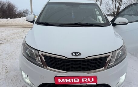 KIA Rio III рестайлинг, 2012 год, 740 000 рублей, 6 фотография