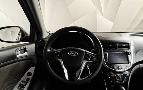 Hyundai Solaris II рестайлинг, 2011 год, 419 000 рублей, 16 фотография