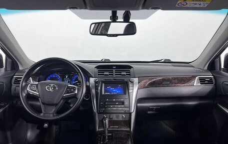 Toyota Camry, 2015 год, 2 550 000 рублей, 14 фотография