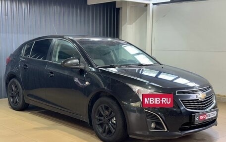Chevrolet Cruze II, 2013 год, 609 900 рублей, 3 фотография