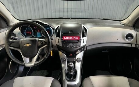 Chevrolet Cruze II, 2013 год, 609 900 рублей, 7 фотография