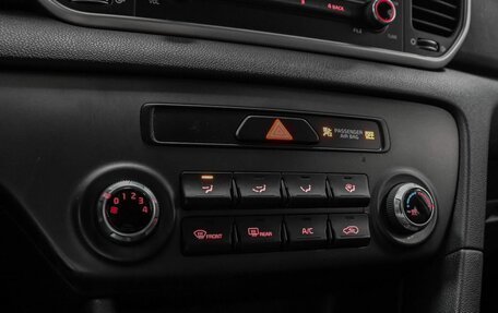 KIA Sportage IV рестайлинг, 2018 год, 2 399 000 рублей, 15 фотография
