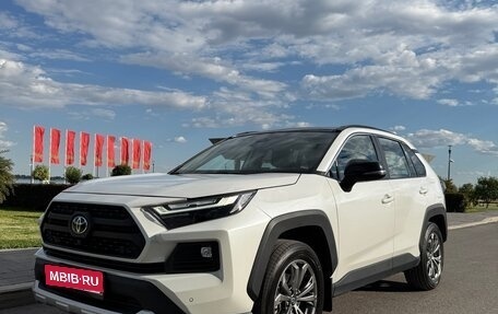 Toyota RAV4, 2025 год, 3 750 000 рублей, 1 фотография