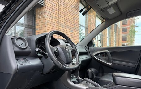Toyota RAV4, 2011 год, 1 070 000 рублей, 13 фотография