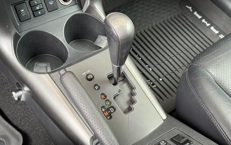 Toyota RAV4, 2011 год, 1 070 000 рублей, 18 фотография