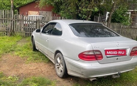 Mercedes-Benz CLK-Класс, 2000 год, 400 000 рублей, 14 фотография
