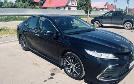 Toyota Camry, 2022 год, 4 200 000 рублей, 3 фотография