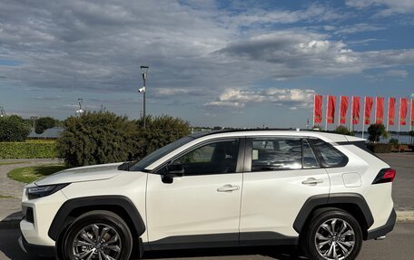 Toyota RAV4, 2025 год, 3 750 000 рублей, 2 фотография