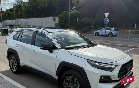 Toyota RAV4, 2025 год, 3 750 000 рублей, 4 фотография