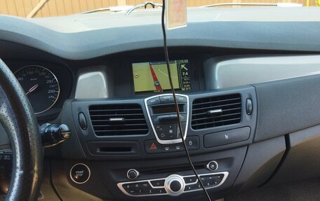 Renault Laguna III рестайлинг, 2011 год, 777 000 рублей, 2 фотография