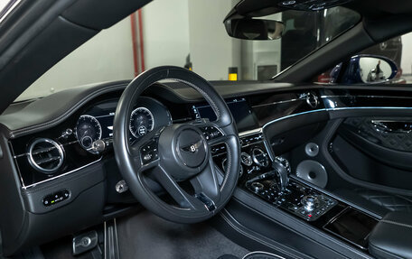 Bentley Continental GT III, 2018 год, 13 900 000 рублей, 22 фотография