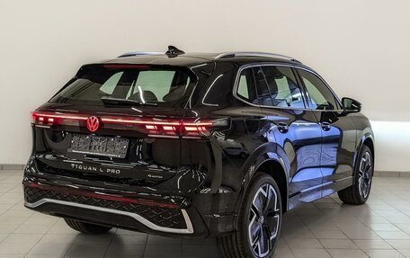 Volkswagen Tiguan, 2026 год, 4 950 000 рублей, 2 фотография