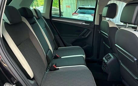Volkswagen Tiguan II, 2018 год, 2 798 500 рублей, 9 фотография