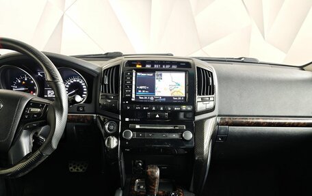 Toyota Land Cruiser 200, 2015 год, 2 999 000 рублей, 15 фотография
