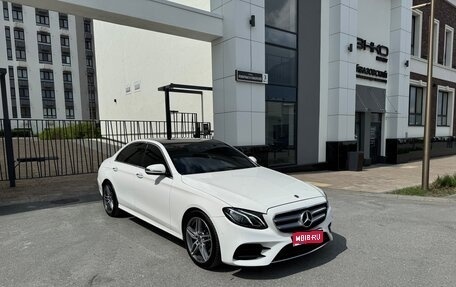 Mercedes-Benz E-Класс, 2017 год, 3 280 000 рублей, 1 фотография