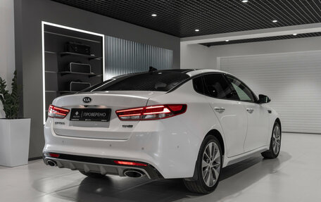 KIA Optima IV, 2018 год, 2 080 000 рублей, 5 фотография