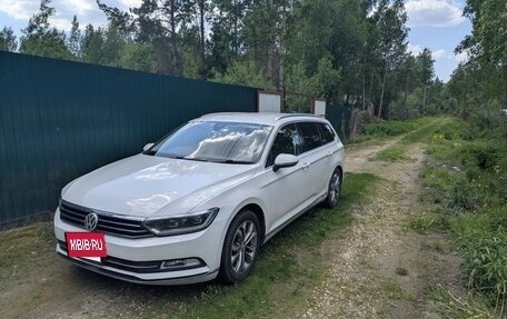 Volkswagen Passat B8 рестайлинг, 2015 год, 1 399 999 рублей, 2 фотография