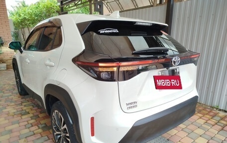 Toyota Yaris Cross, 2021 год, 2 228 000 рублей, 7 фотография