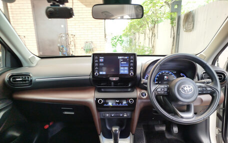 Toyota Yaris Cross, 2021 год, 2 228 000 рублей, 19 фотография