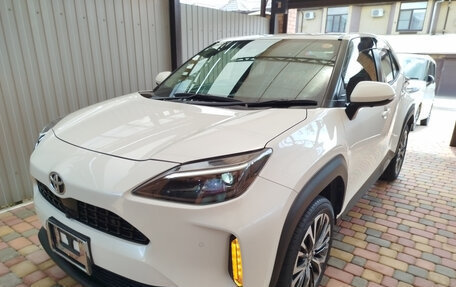 Toyota Yaris Cross, 2021 год, 2 228 000 рублей, 40 фотография