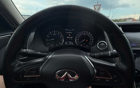 Infiniti Q50 I рестайлинг, 2018 год, 2 200 000 рублей, 10 фотография