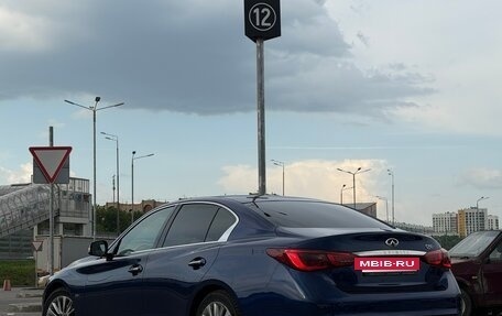 Infiniti Q50 I рестайлинг, 2018 год, 2 200 000 рублей, 6 фотография