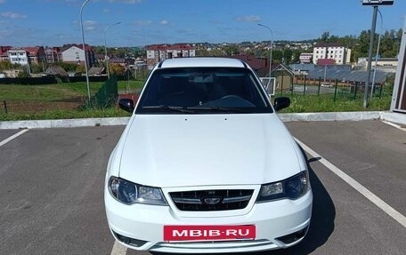 Daewoo Nexia I рестайлинг, 2013 год, 280 000 рублей, 4 фотография