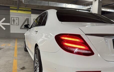 Mercedes-Benz E-Класс, 2017 год, 3 280 000 рублей, 8 фотография