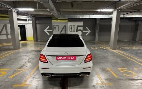 Mercedes-Benz E-Класс, 2017 год, 3 280 000 рублей, 16 фотография