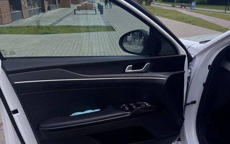 KIA K5, 2021 год, 3 200 000 рублей, 17 фотография