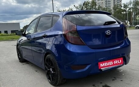 Hyundai Solaris II рестайлинг, 2014 год, 950 000 рублей, 5 фотография