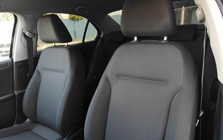 Volkswagen Jetta VI, 2015 год, 765 000 рублей, 10 фотография