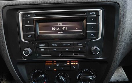 Volkswagen Jetta VI, 2015 год, 765 000 рублей, 20 фотография