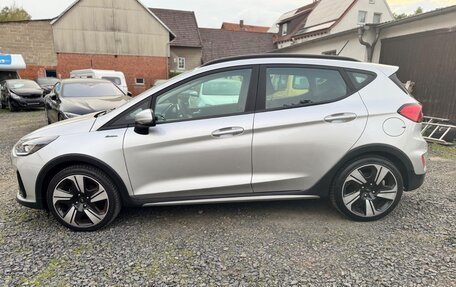 Ford Fiesta, 2022 год, 1 880 000 рублей, 2 фотография