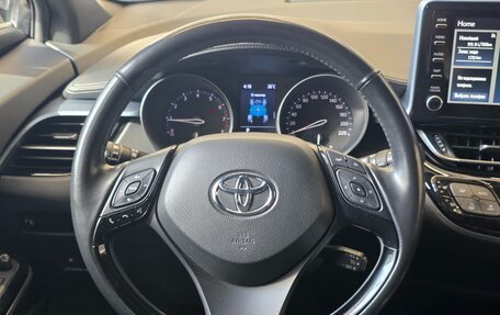 Toyota C-HR I рестайлинг, 2019 год, 2 250 000 рублей, 16 фотография