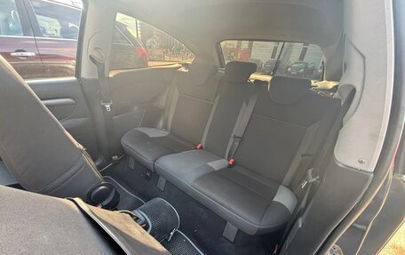 Ford Focus IV, 2003 год, 325 000 рублей, 2 фотография