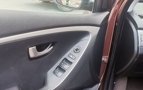 Hyundai i30 II рестайлинг, 2012 год, 870 000 рублей, 9 фотография