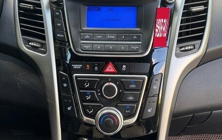 Hyundai i30 II рестайлинг, 2012 год, 870 000 рублей, 10 фотография