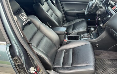 Honda Accord VII рестайлинг, 2005 год, 730 000 рублей, 10 фотография