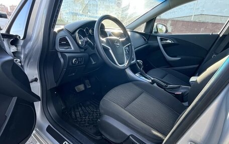 Opel Astra J, 2013 год, 770 000 рублей, 3 фотография