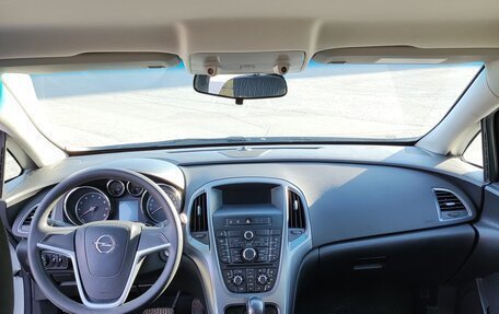 Opel Astra J, 2013 год, 770 000 рублей, 8 фотография