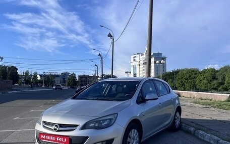 Opel Astra J, 2013 год, 770 000 рублей, 6 фотография