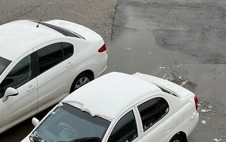 Toyota Platz, 2000 год, 300 000 рублей, 26 фотография