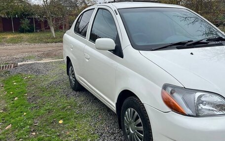 Toyota Platz, 2000 год, 300 000 рублей, 24 фотография