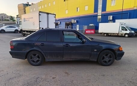 Mercedes-Benz C-Класс, 1999 год, 230 000 рублей, 4 фотография