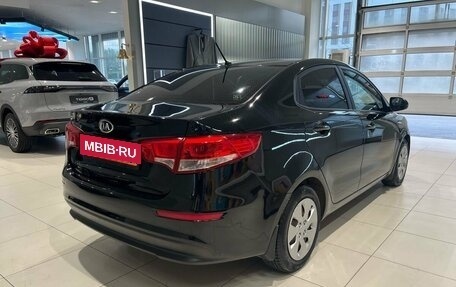 KIA Rio III рестайлинг, 2016 год, 899 000 рублей, 4 фотография